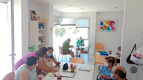 «Una persona con Alzhéimer metida en casa, en un sillón, se deteriora rápidamente»